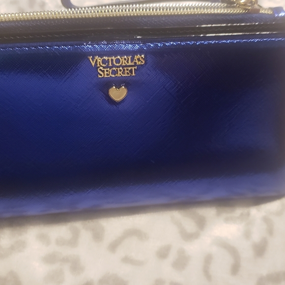 Victoria Secret Wristlet - Picture 2 of 8